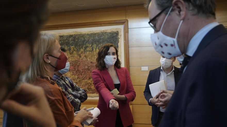 Ayuso anuncia que presentará un borrador de presupuestos aunque no tiene todavía un acuerdo con Vox