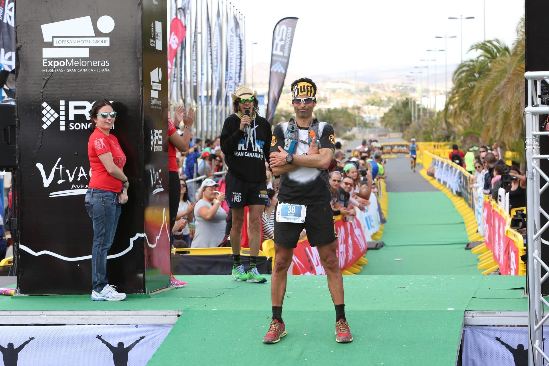 Llegada a meta en la Transgrancanaria 2016. (Alejandro Ramos).