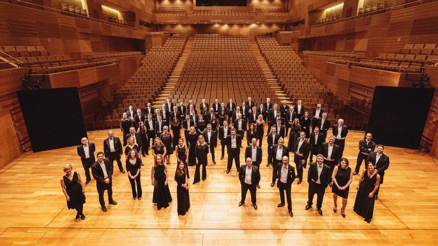 La Orquesta Sinfónica de Castilla y León rinde homenaje en León al leonés Rogelio Villar