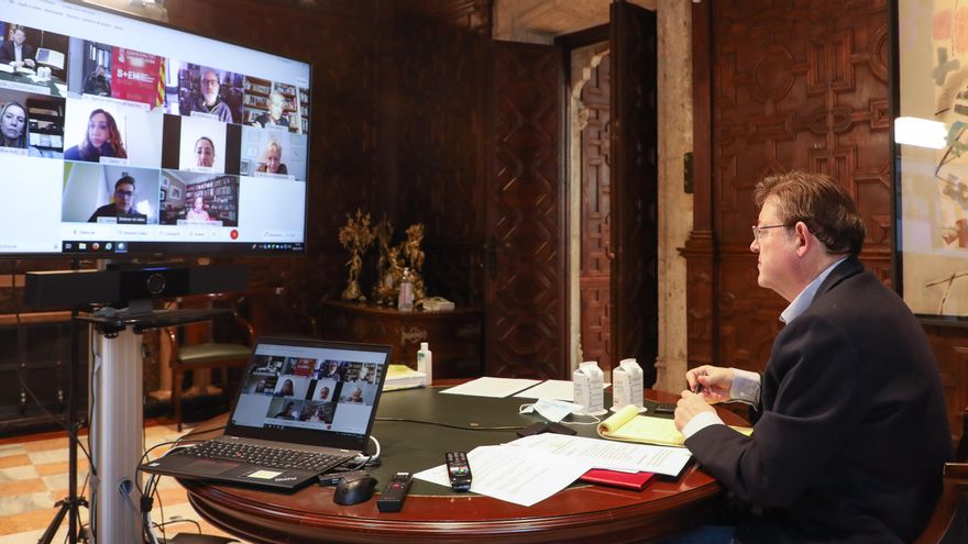 La Comunitat Valenciana cierra las grandes ciudades los fines de semana, prohíbe la reuniones en domicilios y las limita en la calle a dos personas