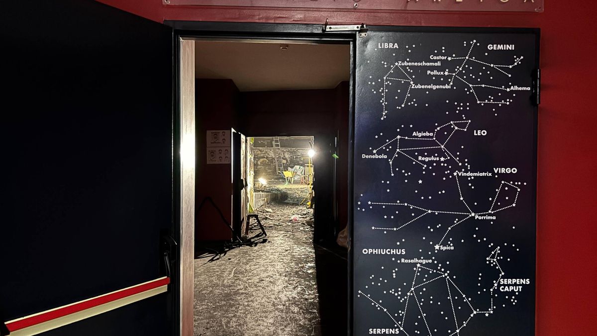 Entrada a la sala Tornamira del Planetario de Pamplona.