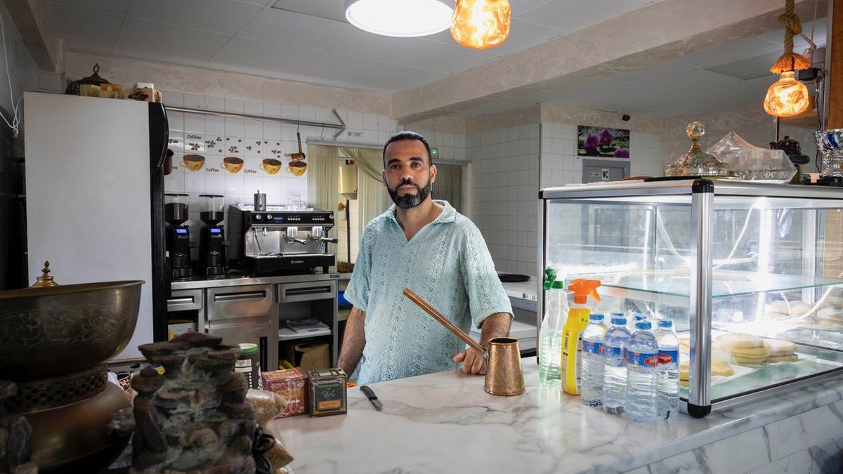 Interior del Bar Baghdad, punto de encuentro para los magrebíes de Son Gotleu.