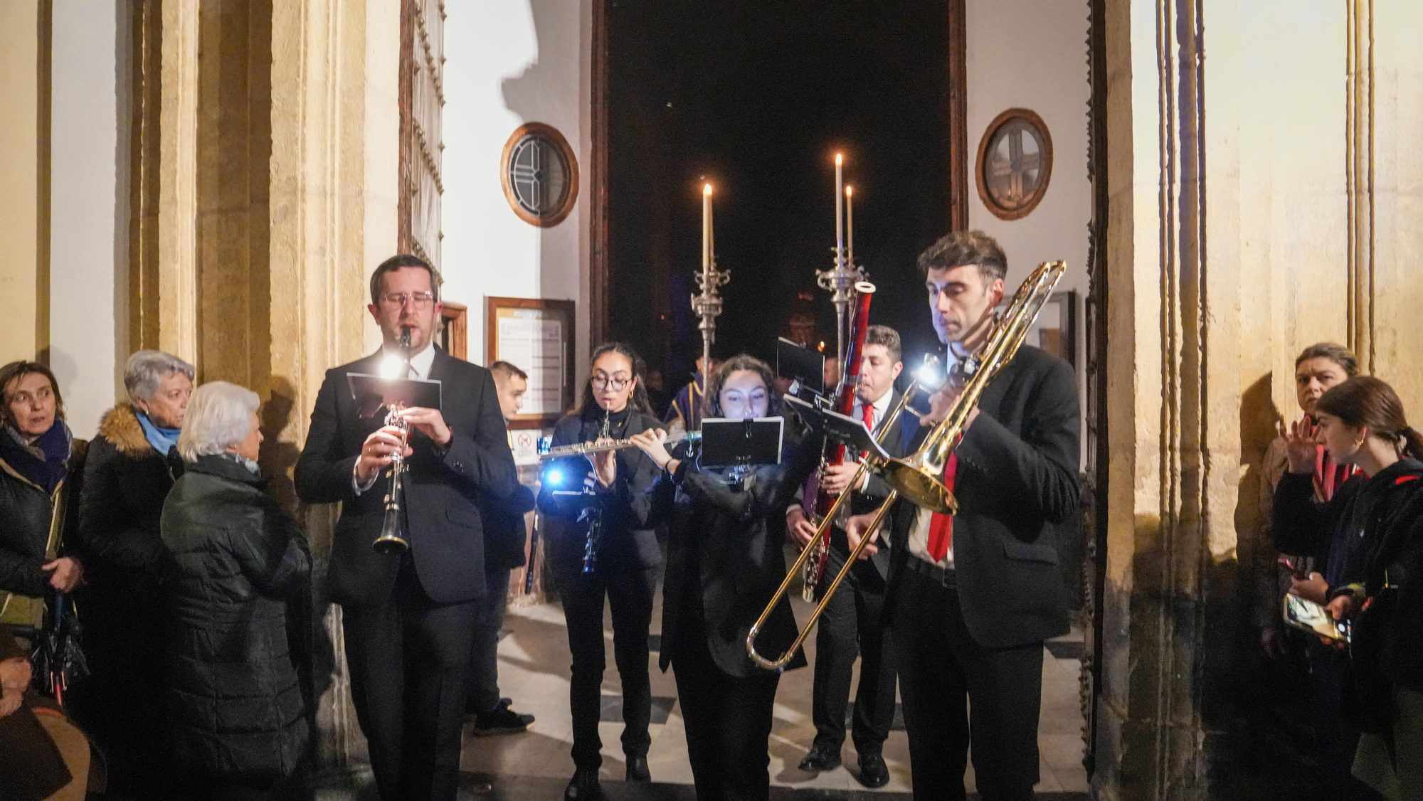 Vía Crucis de Jesús de las Penas de la Hermandad de la Esperanza