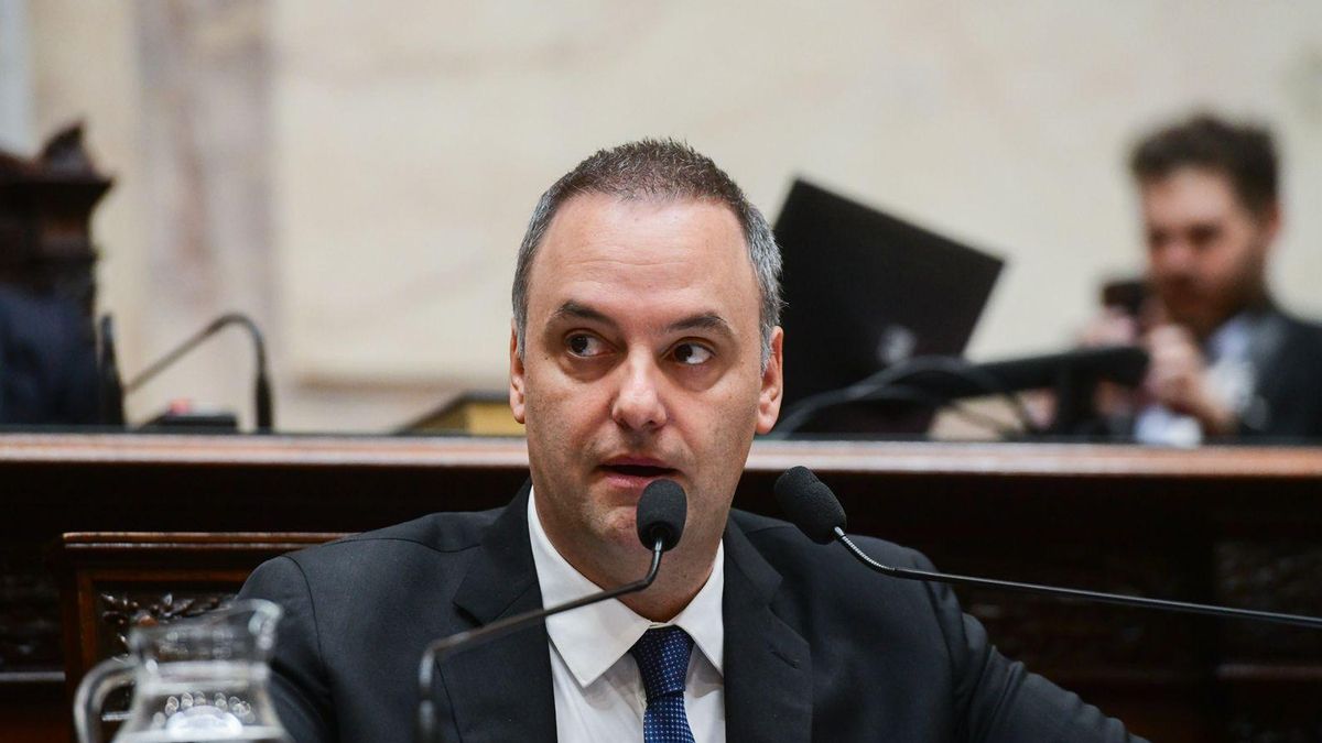 Adorni niega haber gastado US$245.000 en refaccionar su casa y analiza denunciar al arquitecto