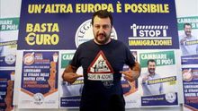 El líder de la Liga Norte, Matteo Salvini, durante una rueda de prensa en Milán (Italia)