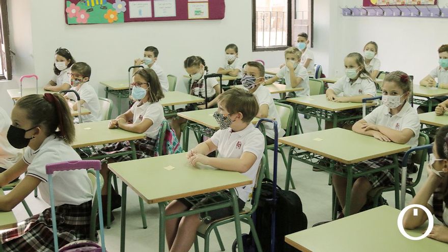 Alumnos del Colegio La Inmaculada en su vuelta al cole