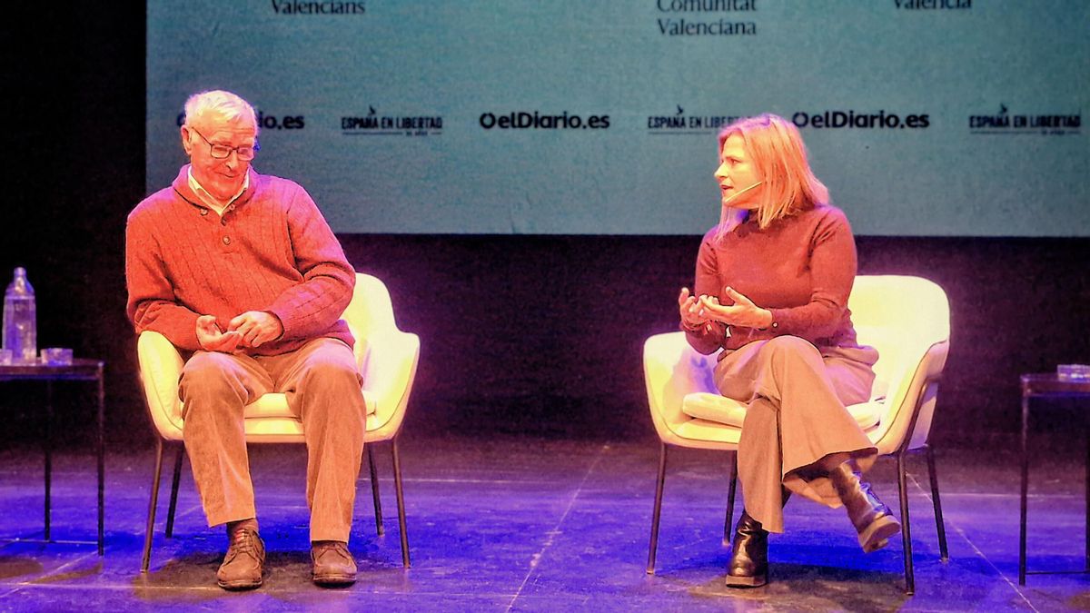 El exalcalde de València Joan Ribó y la delegada del Gobierno en la Comunitat Valenciana, Pilar Bernabé, dialogan en un acto organizado por elDiario.es.