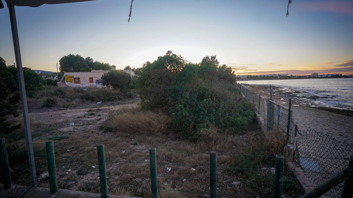 Los terrenos ubicados entre las playas de Es Pouet y s’Estanyol.
