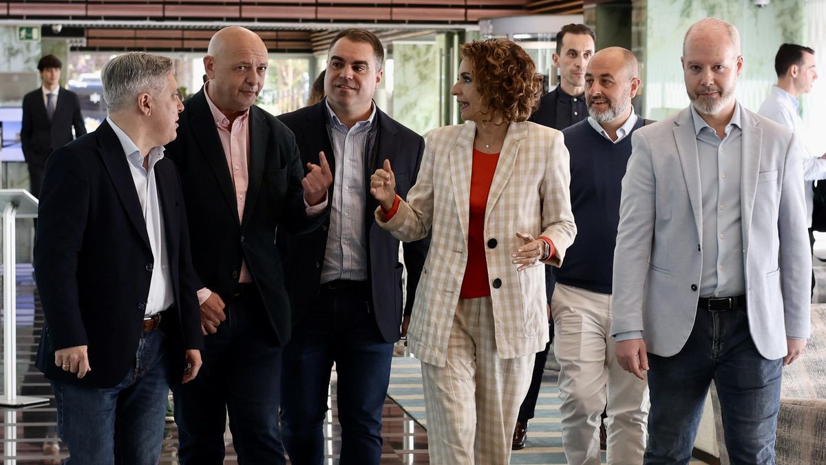 El PSOE de Cádiz tuerce el brazo de Montero e impone su candidatura para las andaluzas en un clima de máxima tensión