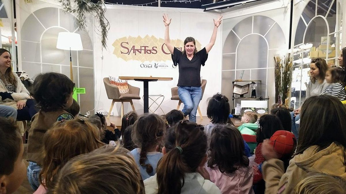 Cuentacuentos, teatro, gigantes y actividades gratuitas para disfrutar en familia este fin de semana