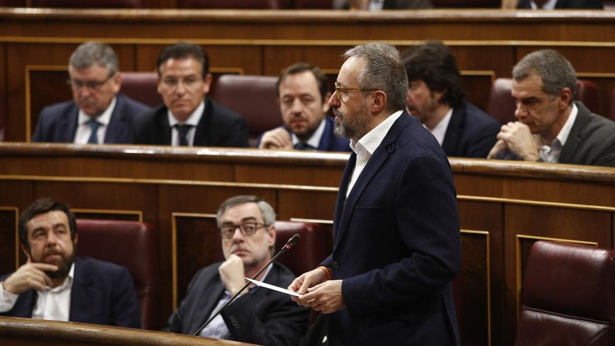 Girauta proclama en el Congreso que se ha "hecho de Toledo" porque no quiere ver a los independentistas "ni en pintura"