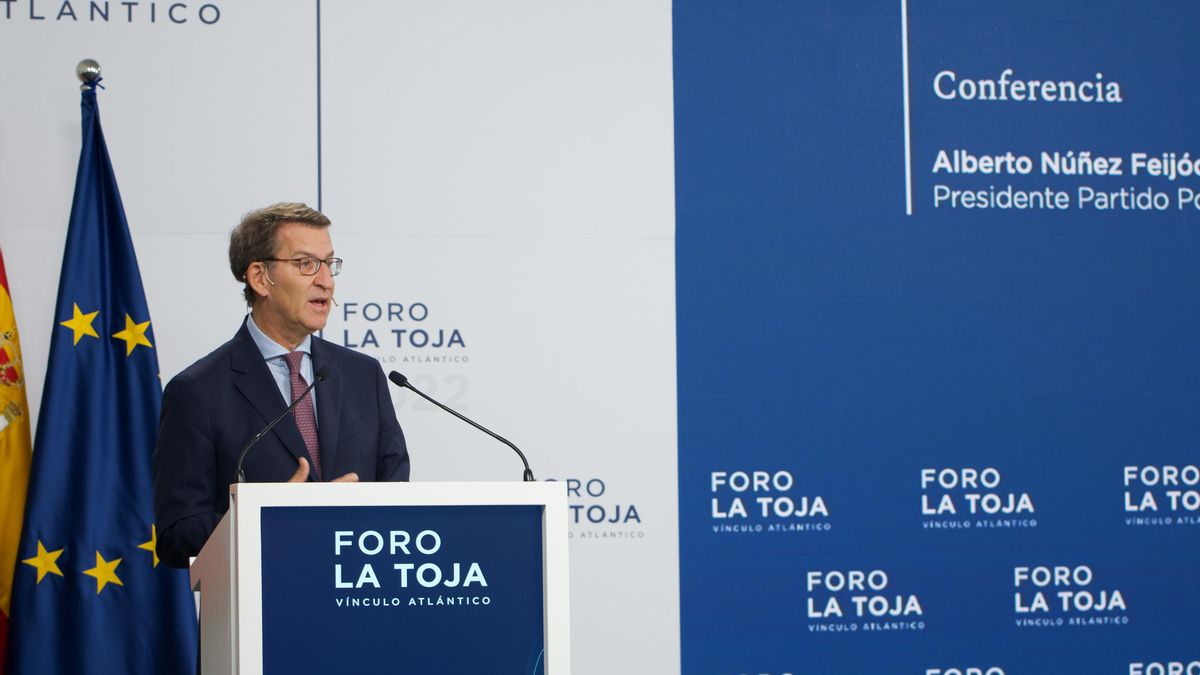 El presidente del Partido Popular (PP), Alberto Núñez Feijóo, participa enel foro de 2022