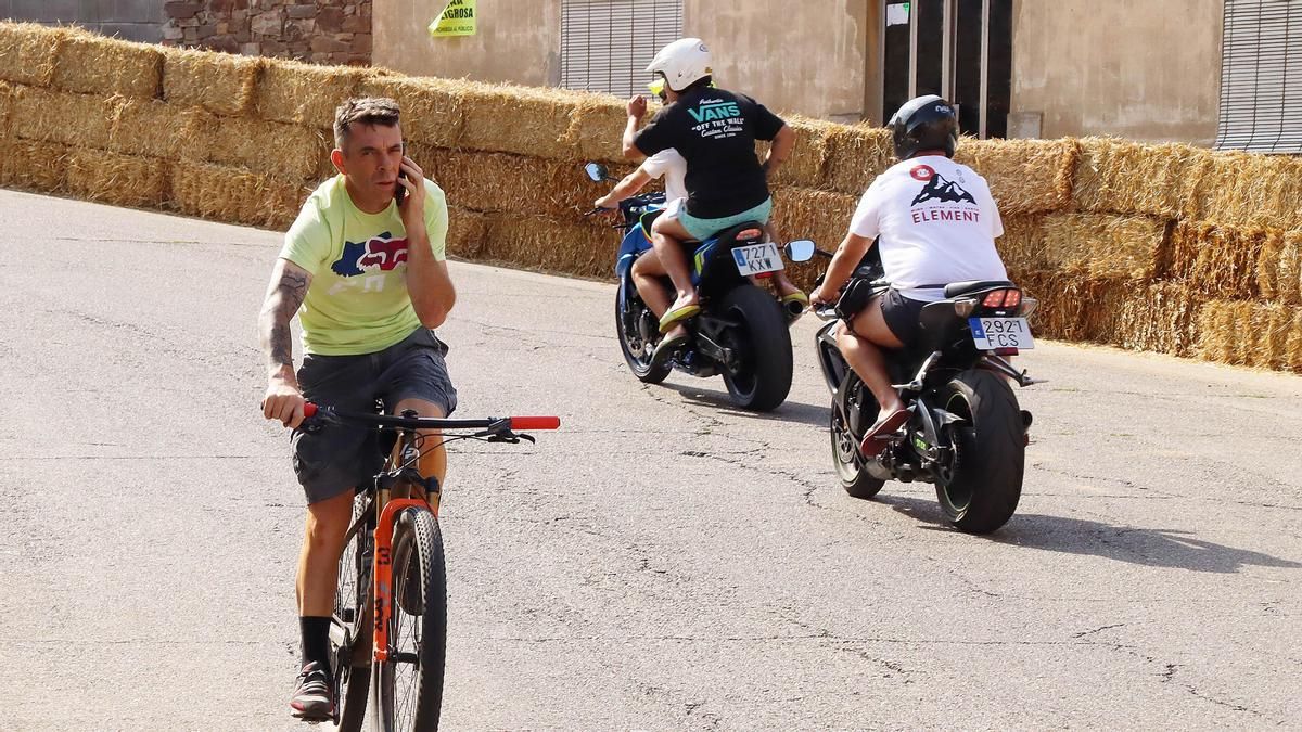Día de entrenamientos en la primera jornada del Gran Premio de Velocidad de La Bañeza, imagen de archivo.