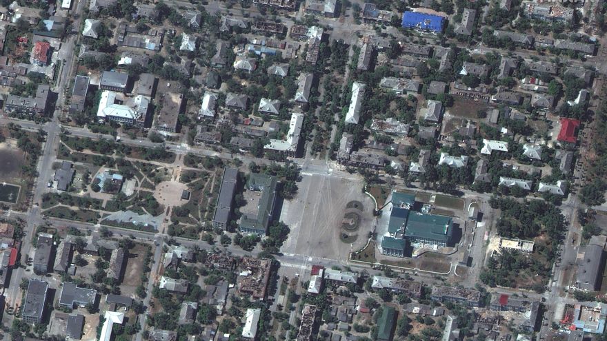 Imagen de satélite facilitada por Maxar Technologies que muestra los daños causados por el asedio a la ciudad de Severodonetsk, en la región de Lugansk. EFE/EPA/MAXAR TECHNOLOGIES HANDOUT