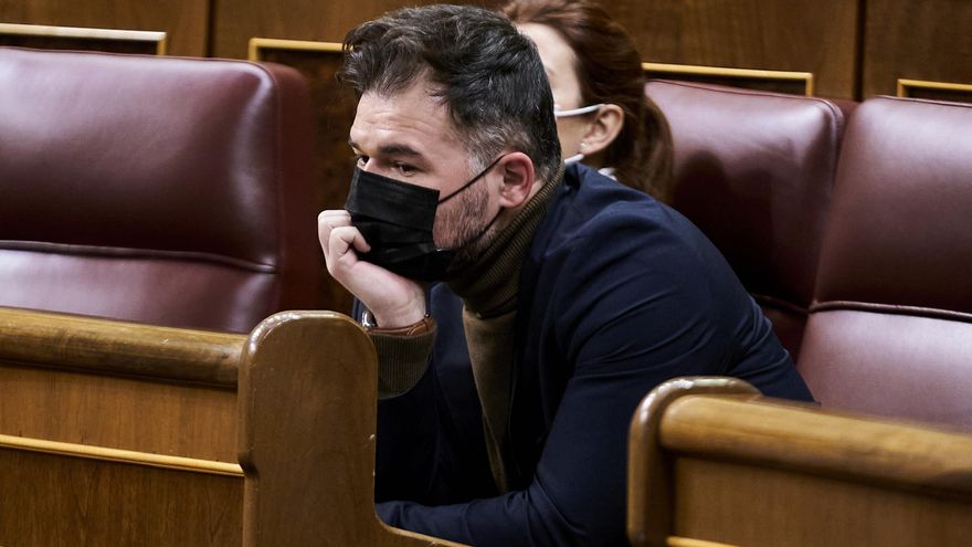 El Gobierno logra 'in extremis' un acuerdo con ERC para salvar la Ley de Vivienda