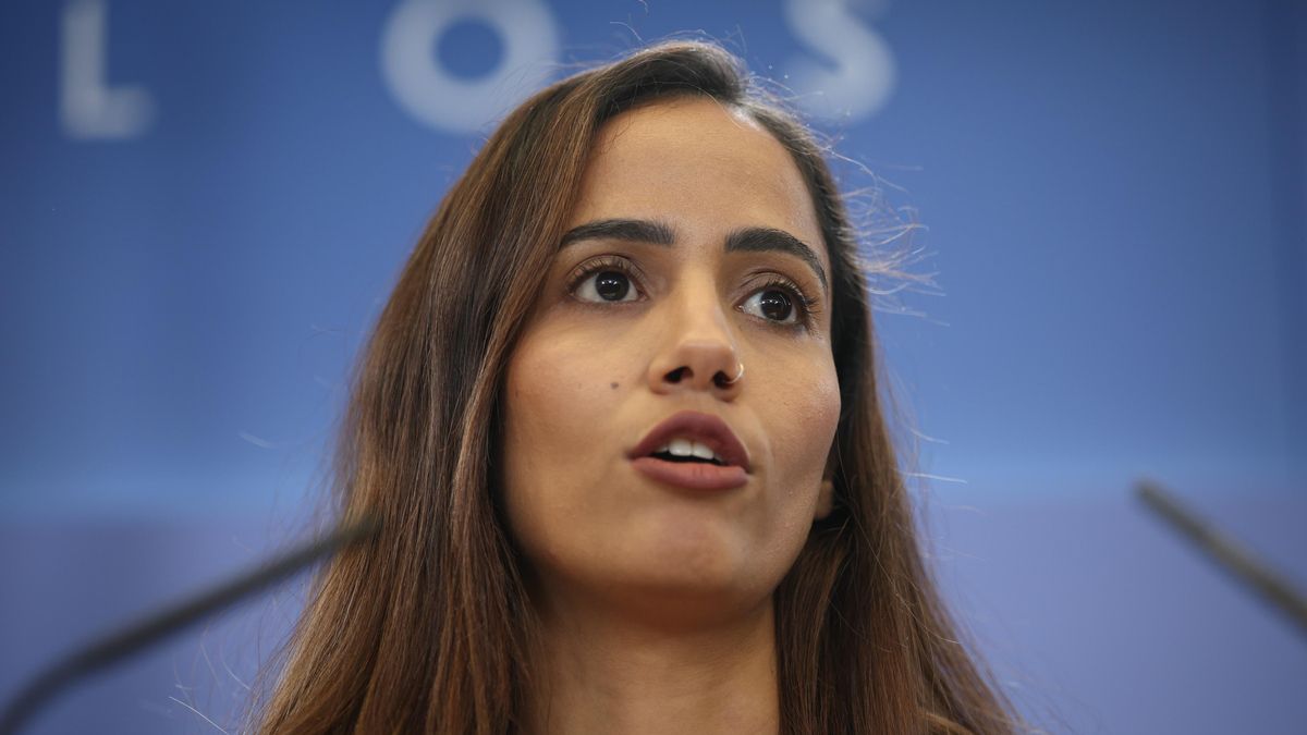 Archivo - La diputada de Sumar Tesh Sidi durante una rueda de prensa en el Congreso de los Diputados, a 25 de noviembre de 2025, en Madrid (España).