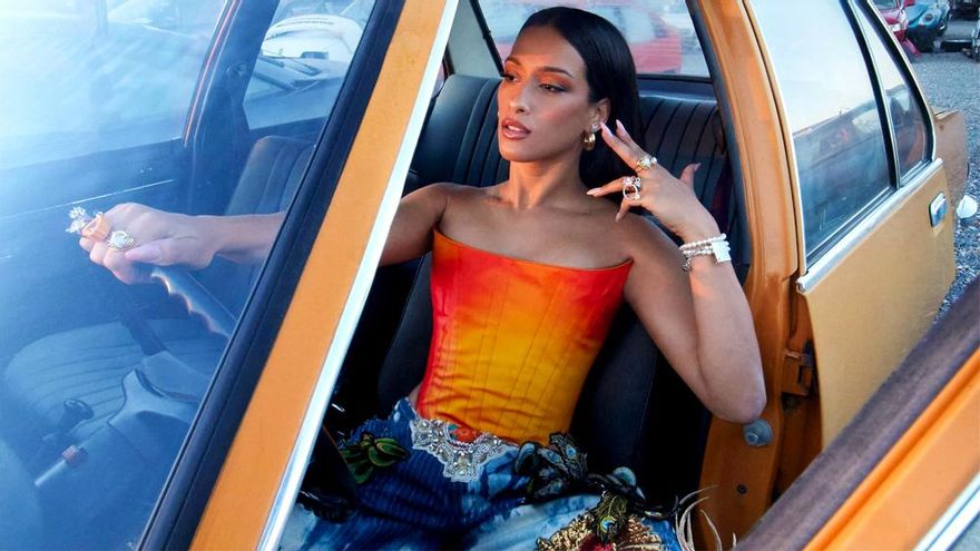 Chanel descubre 'TOKE', su canción y videoclip para el Mundial de Qatar en TVE