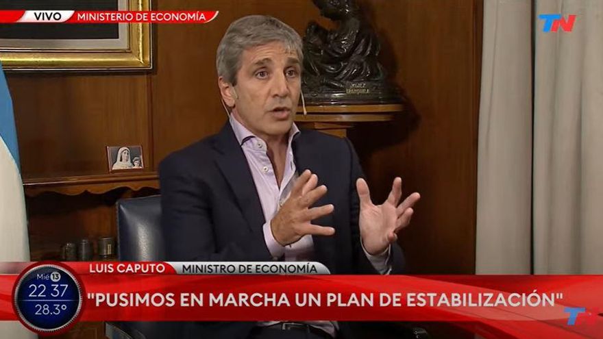 Caputo confirmó que se eliminará la actual fórmula y que los aumentos a jubilados serán estipulados por Milei