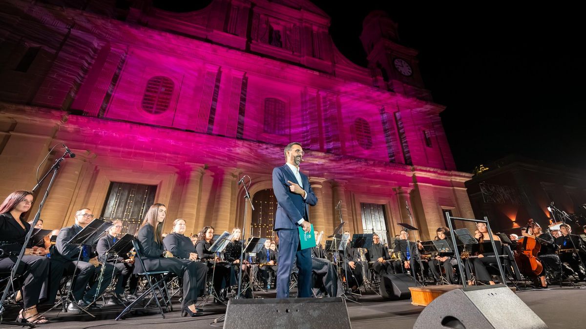 Victorio Pérez presenta la gala Agáldar, cultura y tradición
