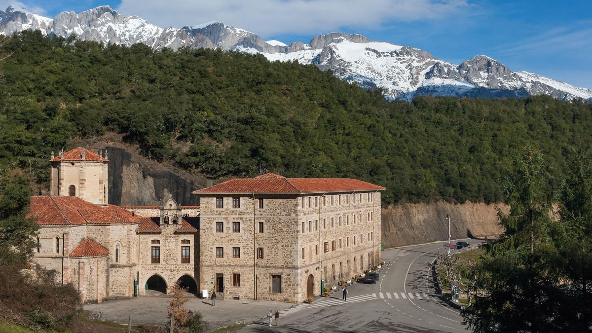 Španski dragulji: Luksuzni hoteli, srednjeveške vasice in avtokampi vabijo