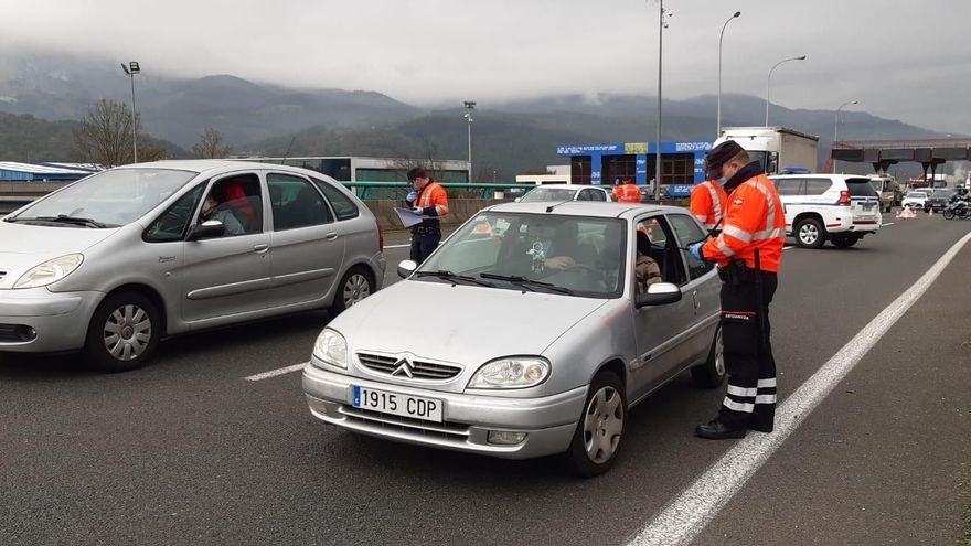 Control de la Ertzaintza durante el segundo estado de alarma