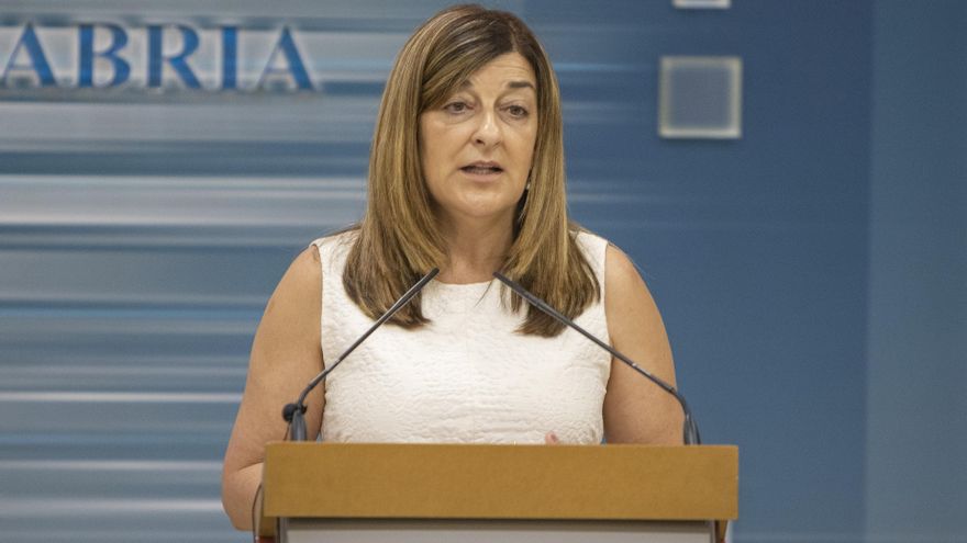 Archivo - La presidenta de Cantabria, María José Sáenz de Buruaga