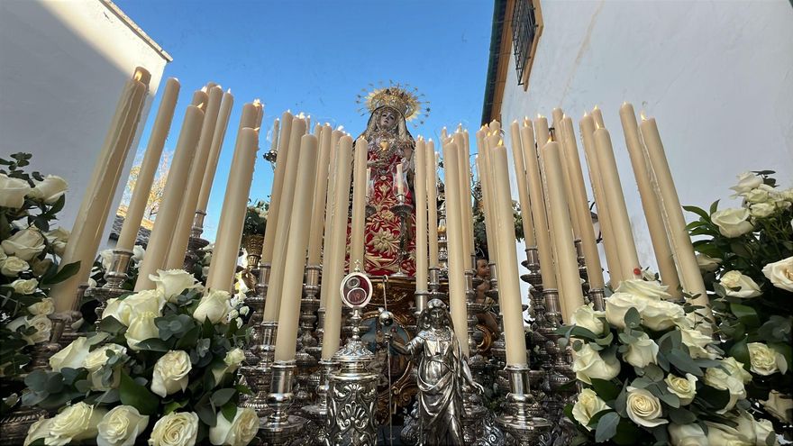 Salida de Nuestra Señora de los Dolores.