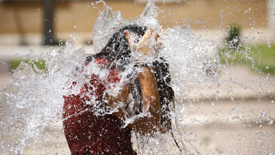 El calor no da tregua en Andalucía con máximas de hasta 45 grados