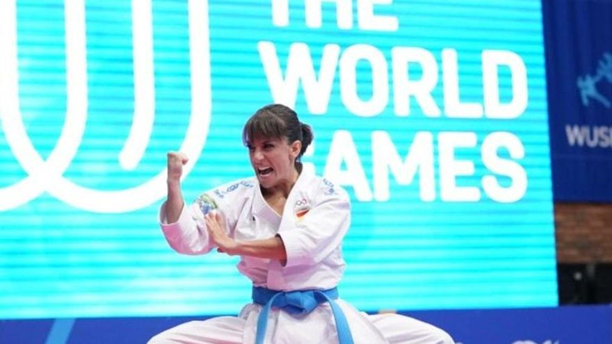 La karateca Sandra Sánchez gana el oro en kata en los Juegos Mundiales y se retira por todo lo alto