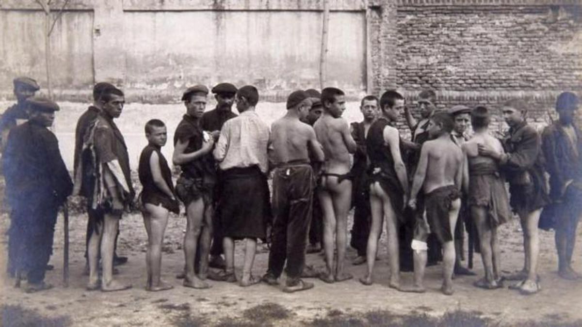 El joven, el pobre, el de fuera: "pánico moral" y prejuicios sobre los "niños golfos" en la construcción de Madrid