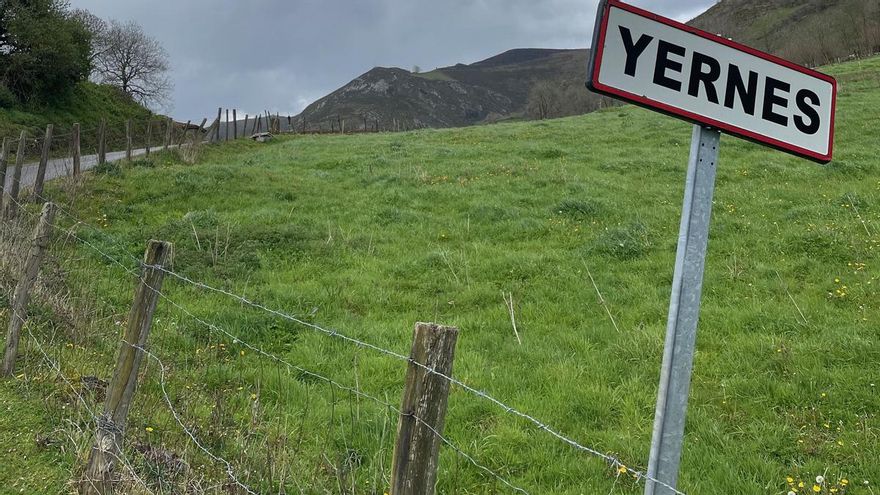 No hay matrimonios ni nacimientos desde hace años en ninguna de las aldeas del concejo de Yernes y Tameza, donde apenas hay empadronadas más de un centenar de personas.