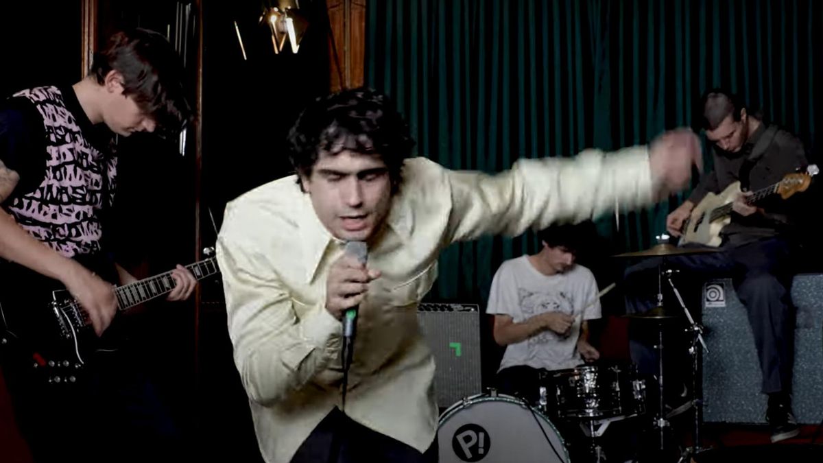 Carolina Durante en el videoclip de Tempo 2