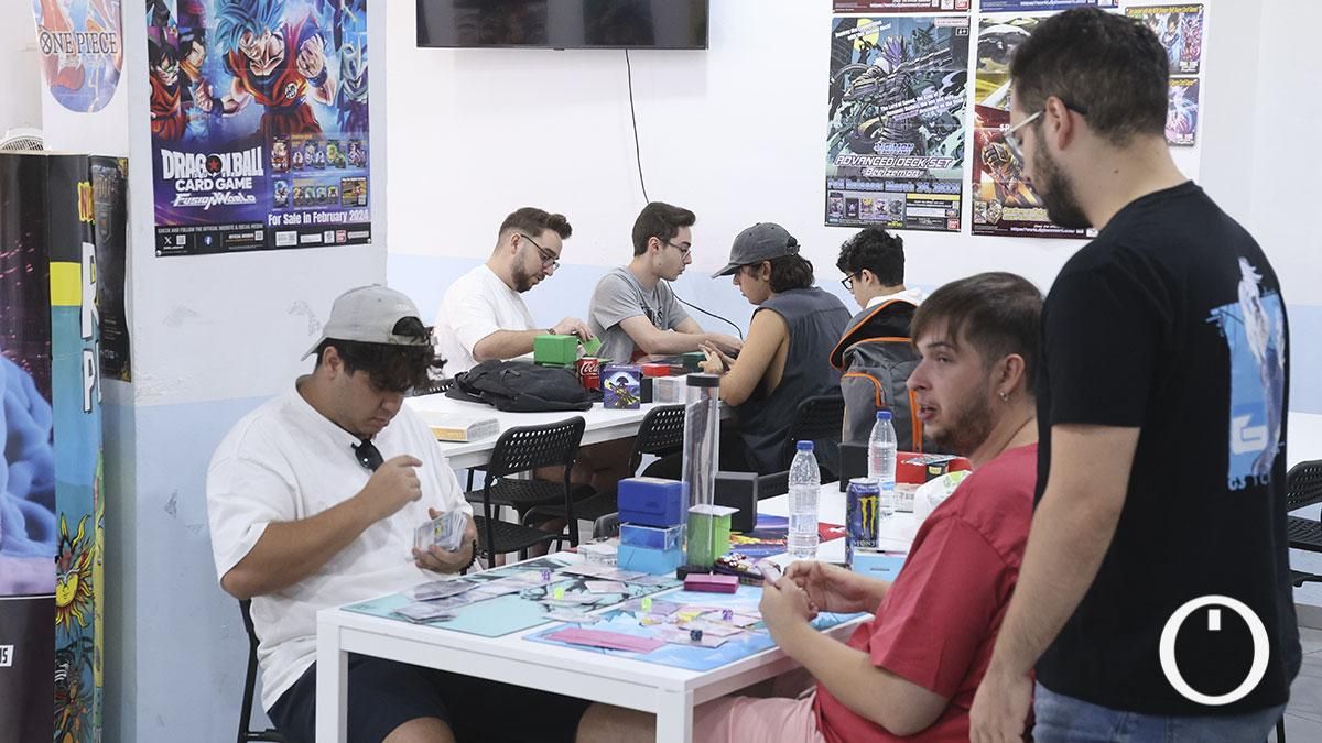 El coleccionismo de cartas TCG conquista Córdoba