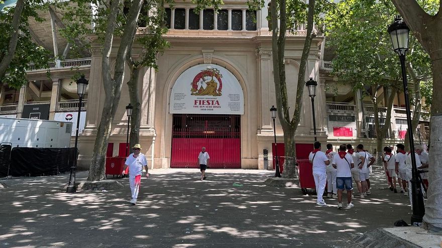 La reventa ilegal llega a los toros en San Fermín: "Parece un concierto de Taylor Swift"
