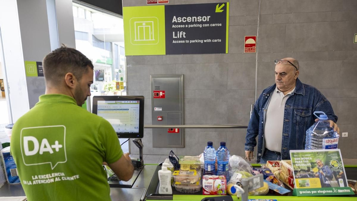 HiperDino ahorra cerca de 40 millones de euros durante el primer semestre de 2026 en los hogares de Canarias con sus ofertas y descuentos