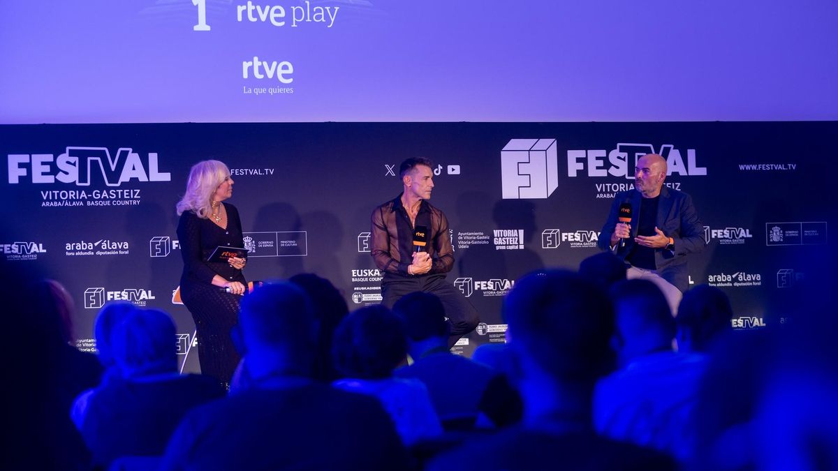 Imagen de la presentación de 'El túnel' en el FesTVal de Vitoria