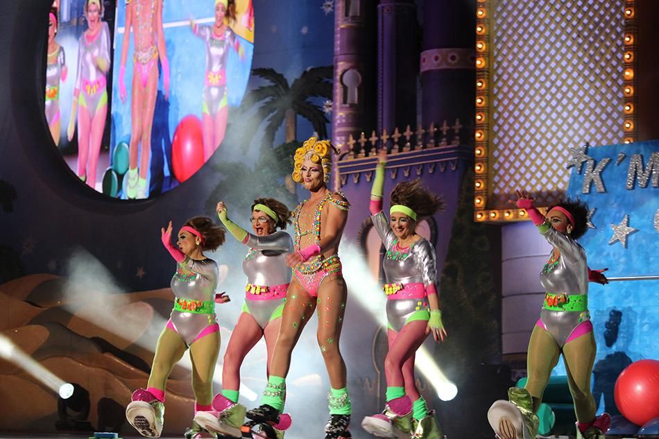 Drag La K'Mona presenta 'Con toda tu menopausia, te voy a hacer sudar...'