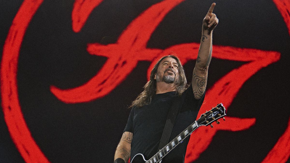 El rock de Foo Fighters ruge en la primera jornada de un Mad Cool que comienza contra Trump y con troleo de Arde Bogotá