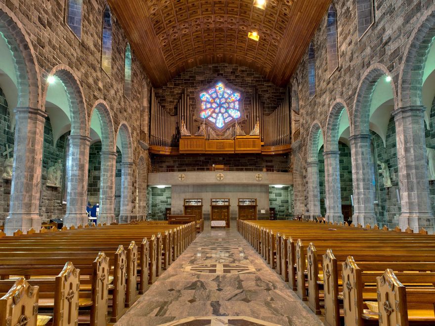 Interior de la Catedral de Galway.