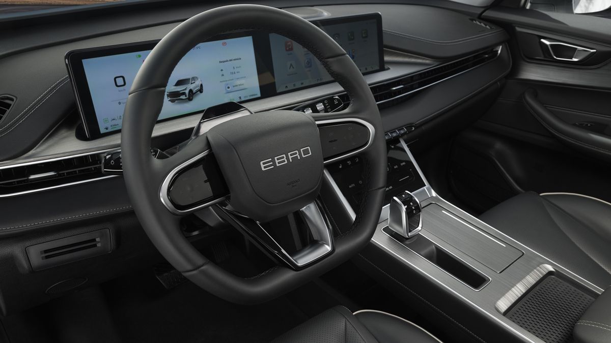 Interior del Ebro S400.