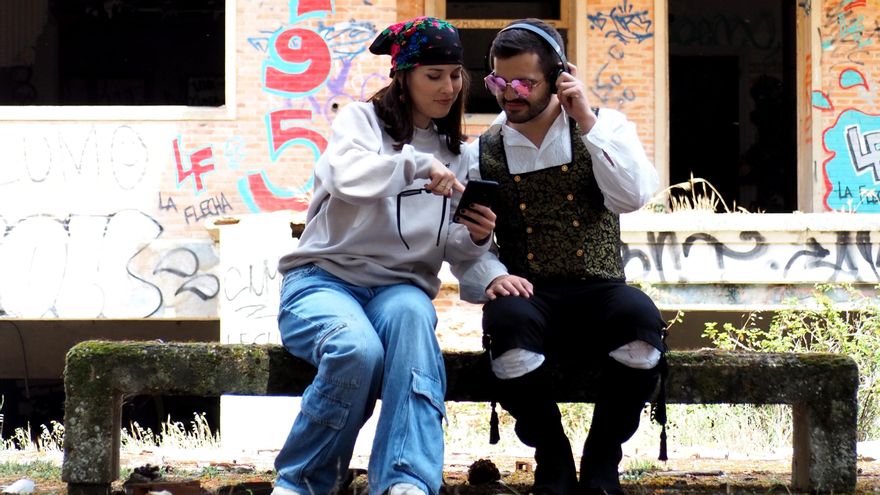 Diana Villalobos y Mario Mediero, bailarines de Jotas de Club.