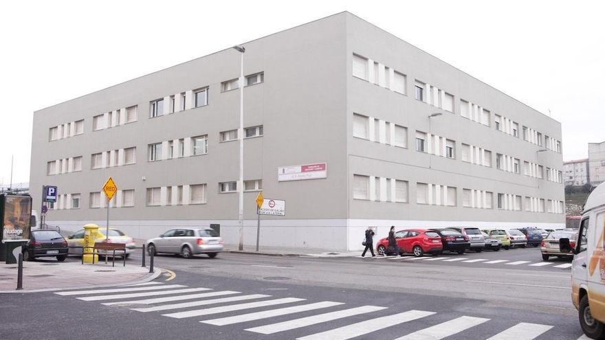 Exterior del IES Alberto Pico de Santander.