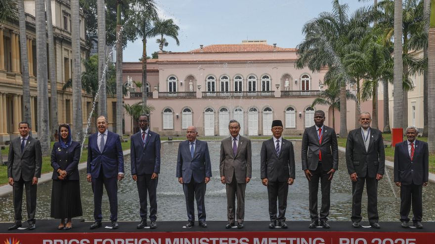 Reunión de cancilleres de BRICS empieza con llamado a la paz de Brasil para Gaza y Ucrania