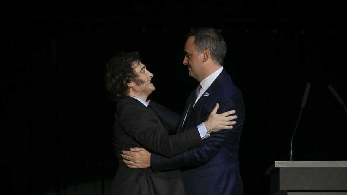 Javier Milei y Manuel Adorni.