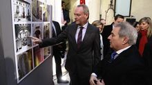 Alberto Fabra junto a Alfonso Rus en una exposición.