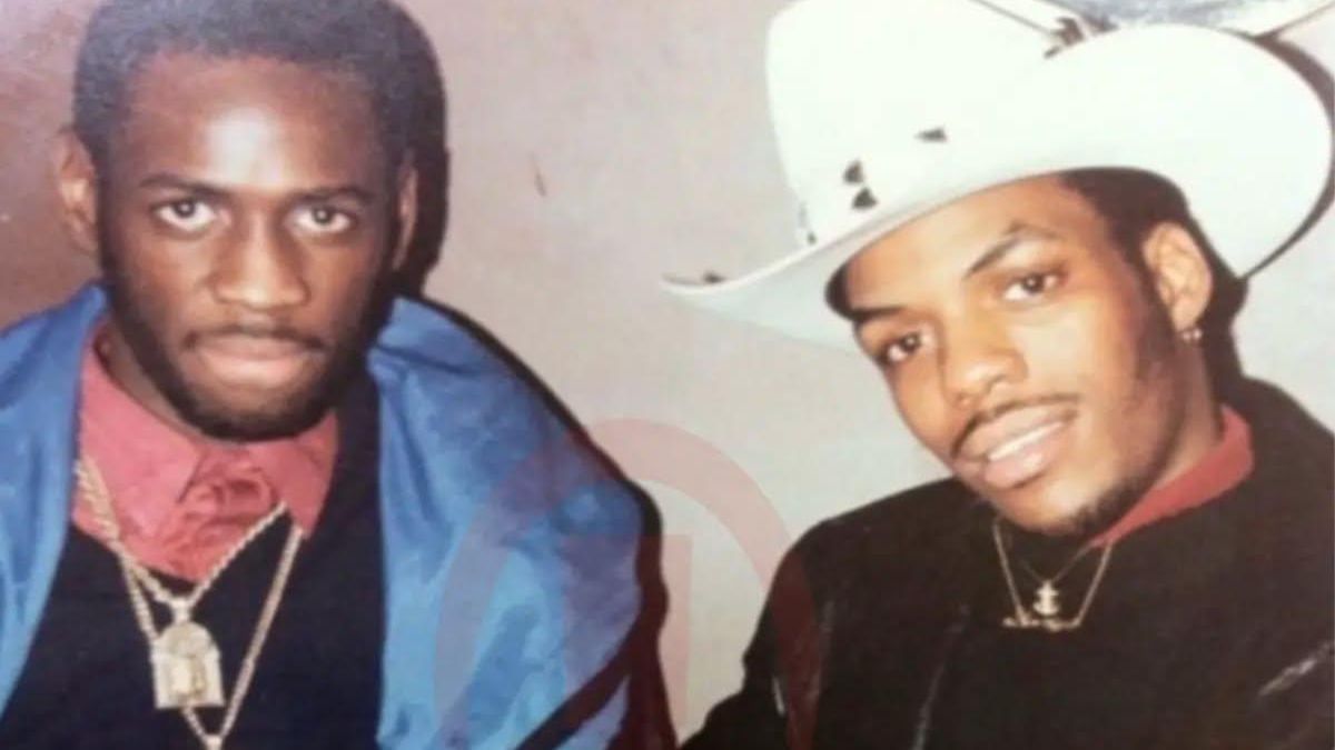 Sea como sea, con dos haches