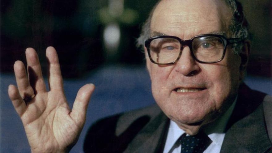 Rinden homenaje al filósofo Julián Marías, gran defensor de la libertad