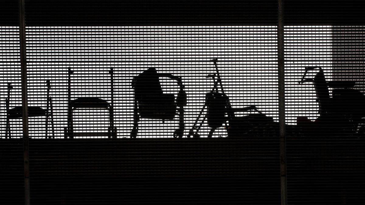 Historias de la lista a la que la Xunta relega a quienes rechazan operarse en la privada: esperas de dos años y nula información