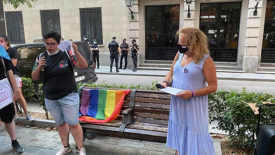 Concentración de condena por el asesinato de Samuel Luiz en Guadalajara