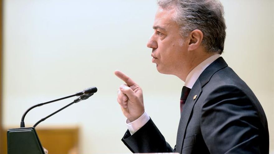 Urkullu se desmarca de Cataluña e insiste en pactar con Estado antes de 2020